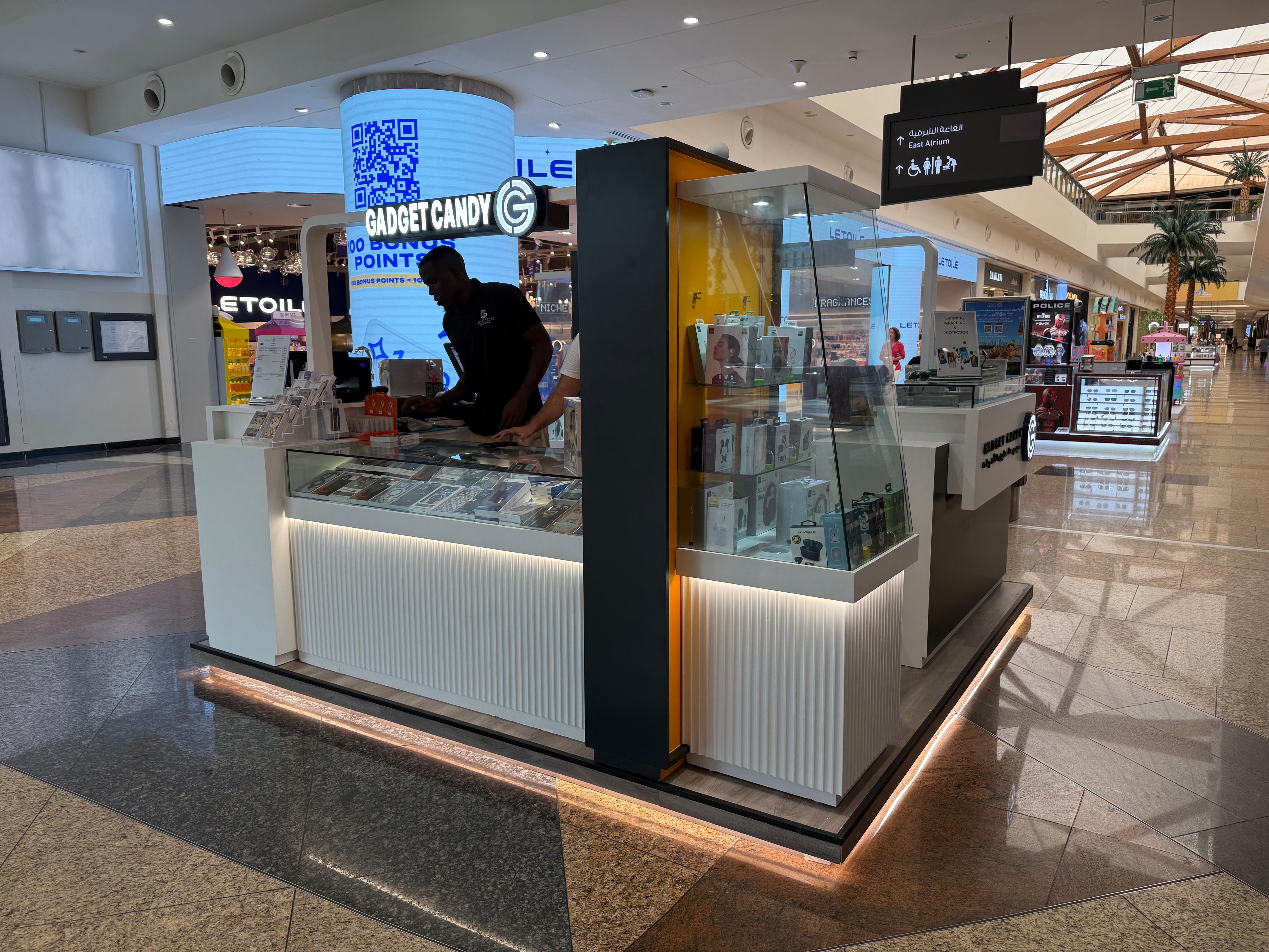 Gadget Candy — accessories wall — Al Ghurair / Sahara Centre