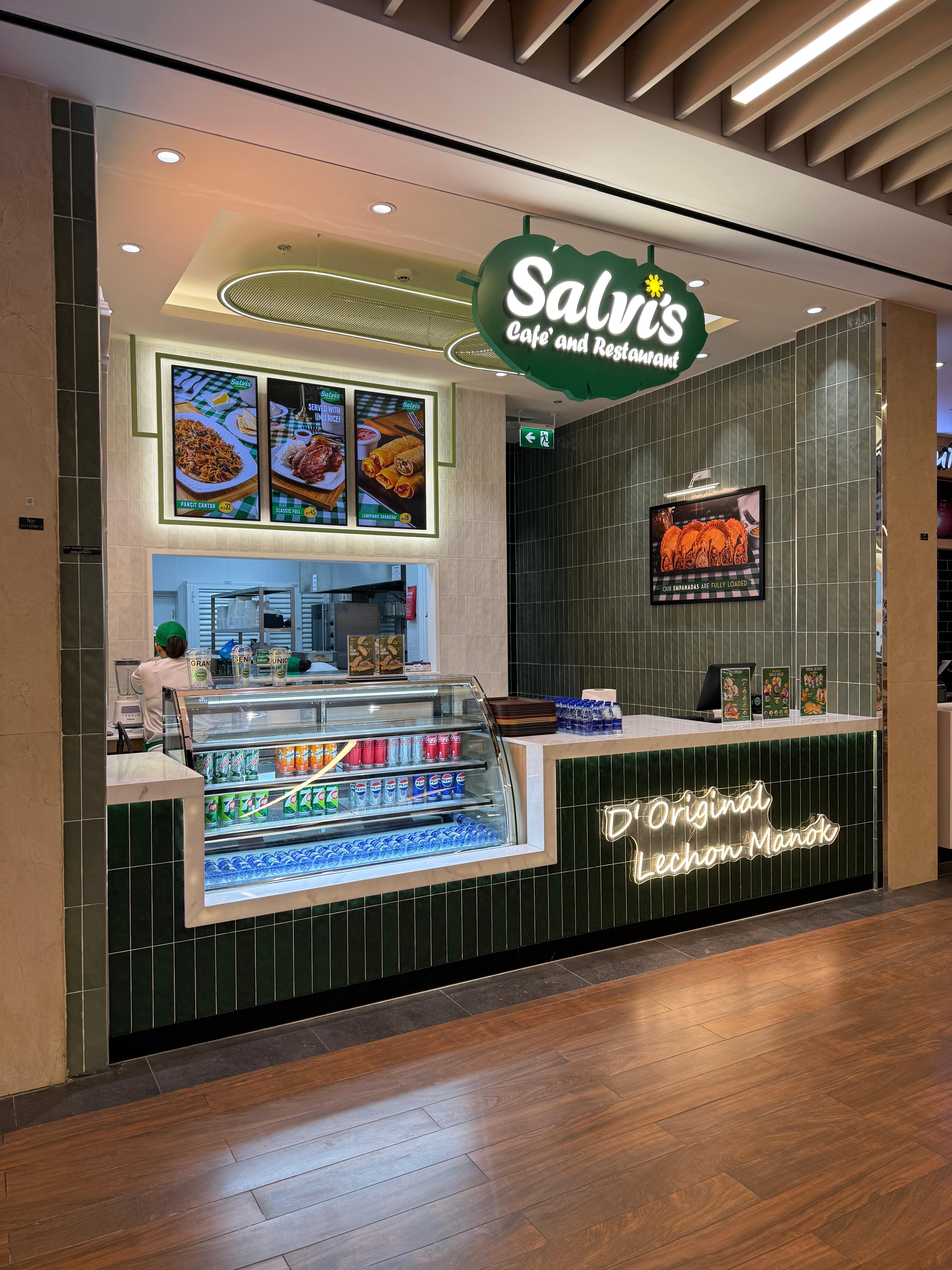 Salvis Restaurant — seating — Burjuman Mall